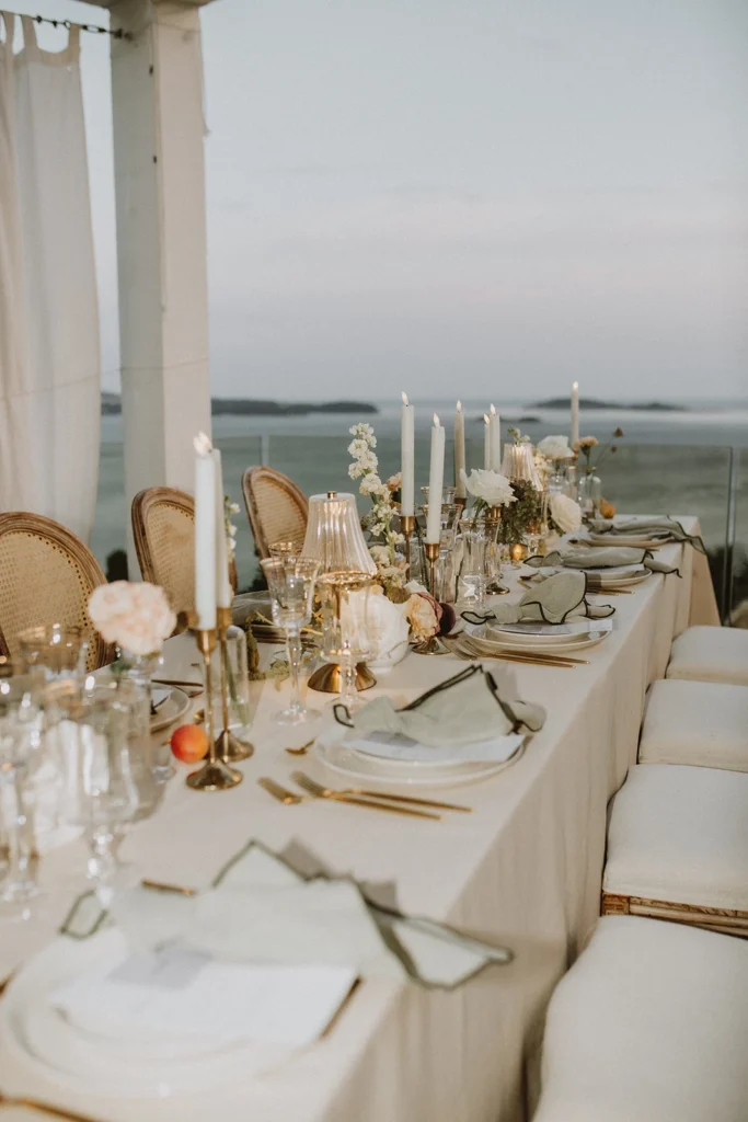 table for elopement dinner